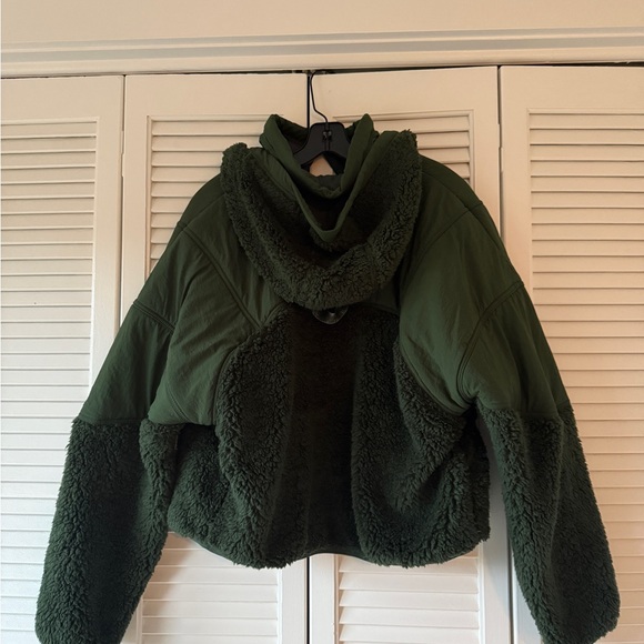 FP Movement by Free People Green Ski & Snow Jacket - Picture 2 of 2